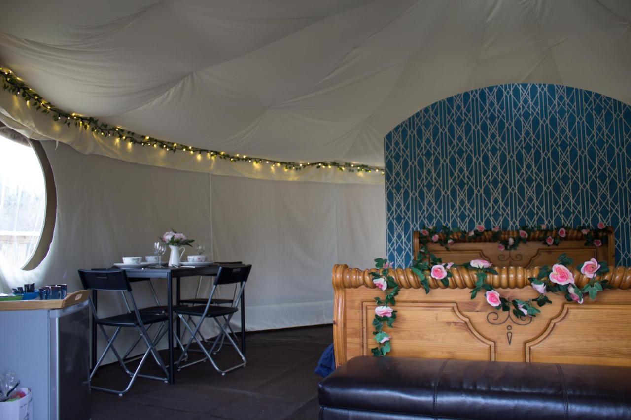 Little River Glamping Ballymoney Exterior photo