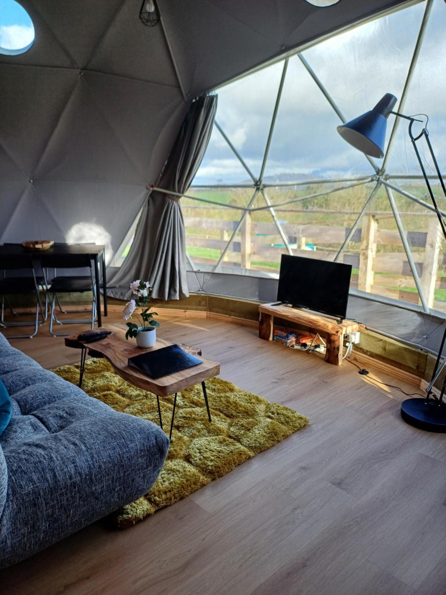 Little River Glamping Ballymoney Exterior photo