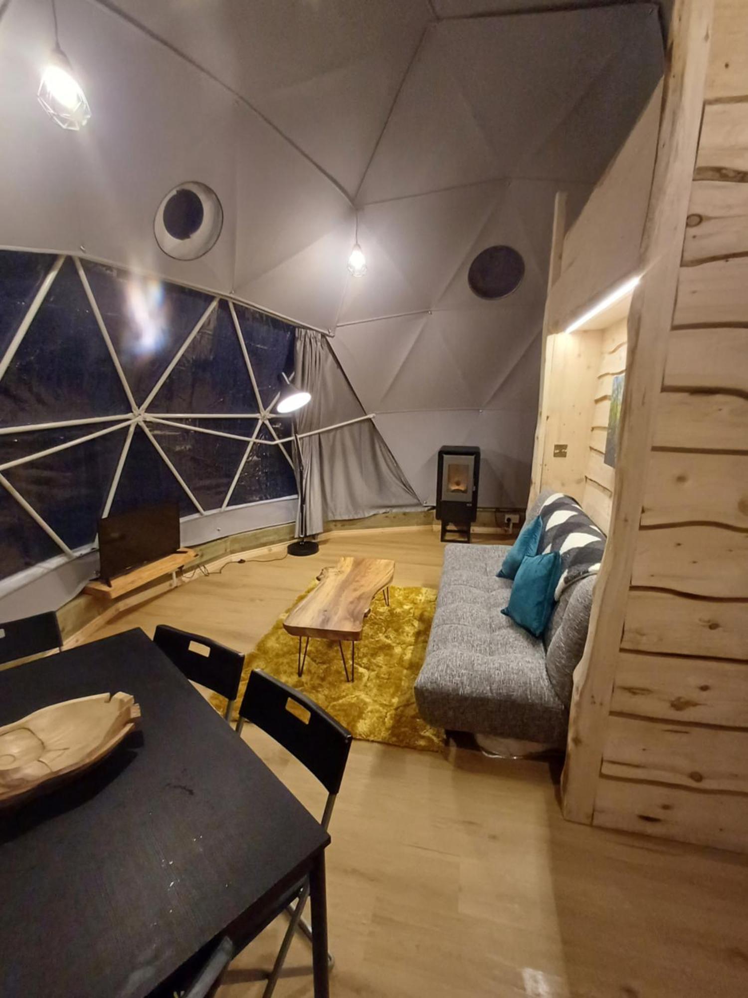 Little River Glamping Ballymoney Exterior photo